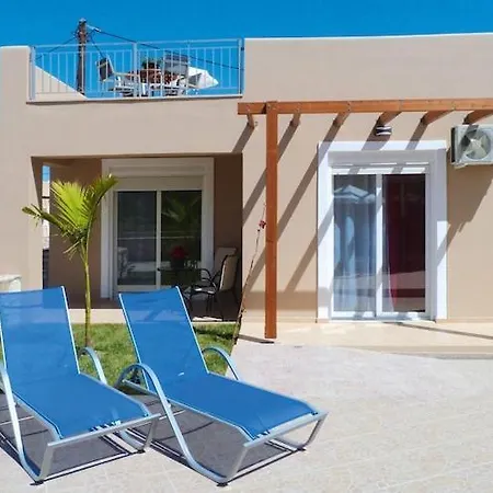 In With Shared Pool Villa *