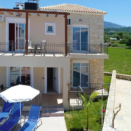 In With Shared Pool Villa *