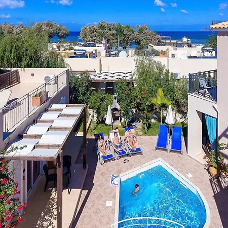 Villa In With Shared Pool *