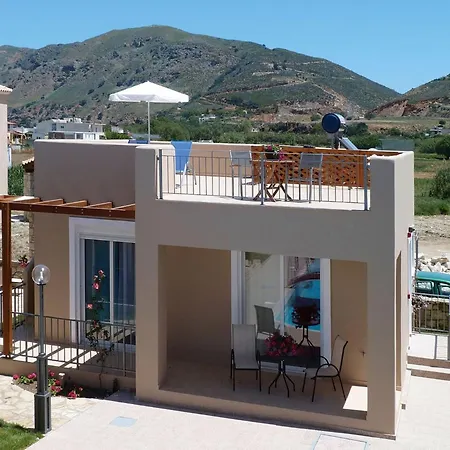 Villa In With Shared Pool *
